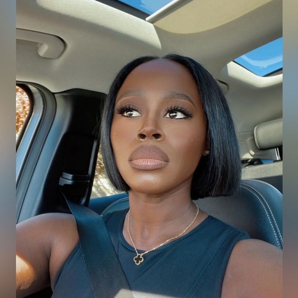 Meet your Posher, Keni Lee - Picture 4 of 4